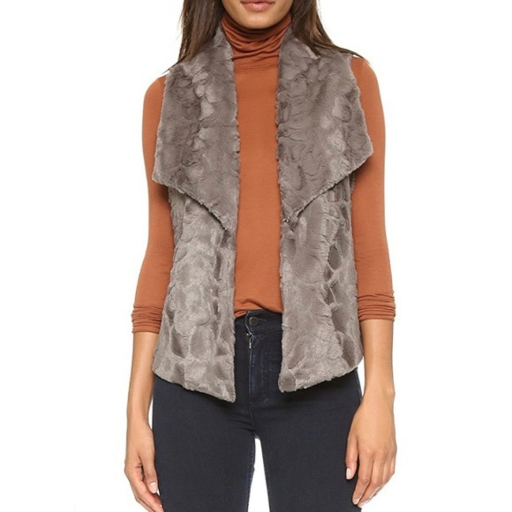 Jack by BB Dakota Grey Faux Fur Fly-Away Vest